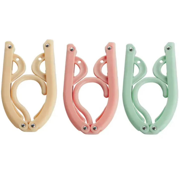 Travel-Friendly Folding Hanger 4pcs
